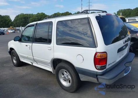 2000 Ford Explorer Xlt из США, поврежденный, VIN 1FMDU63E6YUA99374